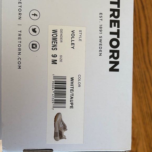 Tretorn Women's Sneakers - Volley - NWT - Picture 2 of 6